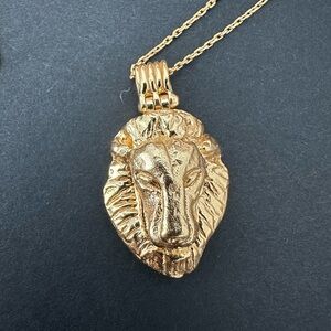 Cleopatra’s Bling - Lion pendant - 18K GOLD PLATED never worn